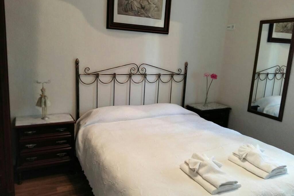 Apartamento Al-Zhara, Junto Puente Romano Apartment Córdoba Exterior foto