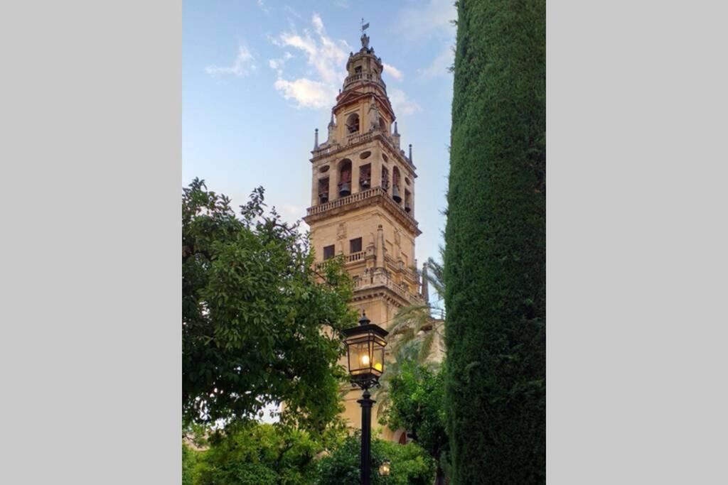 Apartamento Al-Zhara, Junto Puente Romano Apartment Córdoba Exterior foto